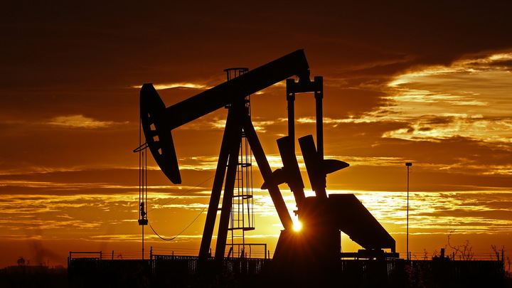 Эксперт посчитал, сколько нефти приходится на жителя России