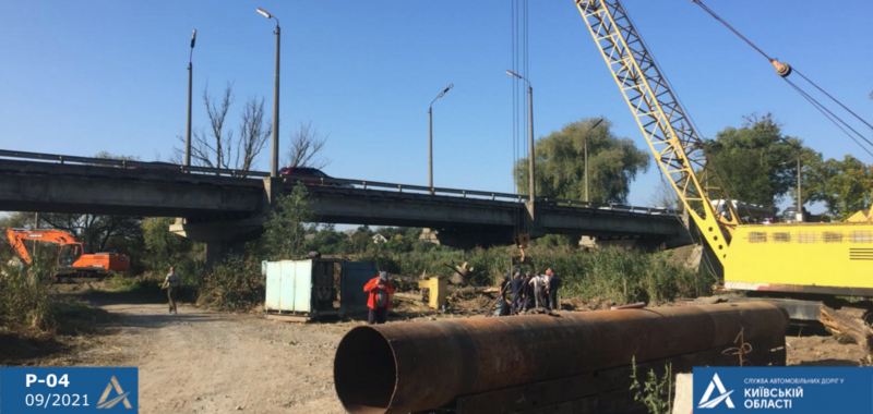 По программе Зеленского отстроят неработоспособный мост через р. Ирпень на Киевщине