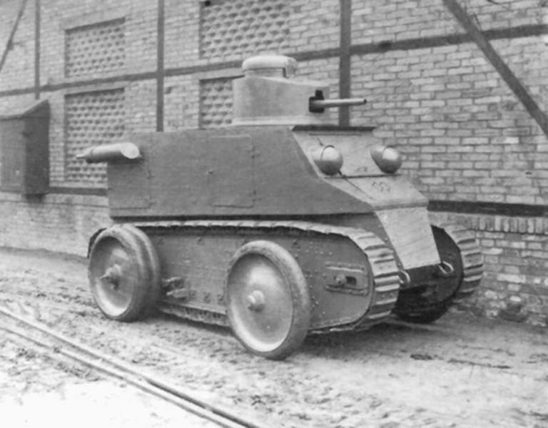 Чехословацкая «Кологусенка»: история про трактор, который очень хотел стать танком
