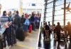 Российский турист неожиданно понял причину длинных очередей на посадку в самолет и высадку после приземления