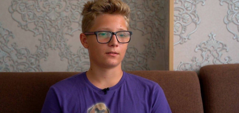 Пострадавший от обстрела Харькова 14-летний Богдан прошел курс реабилитации от Фонда Рината Ахметова