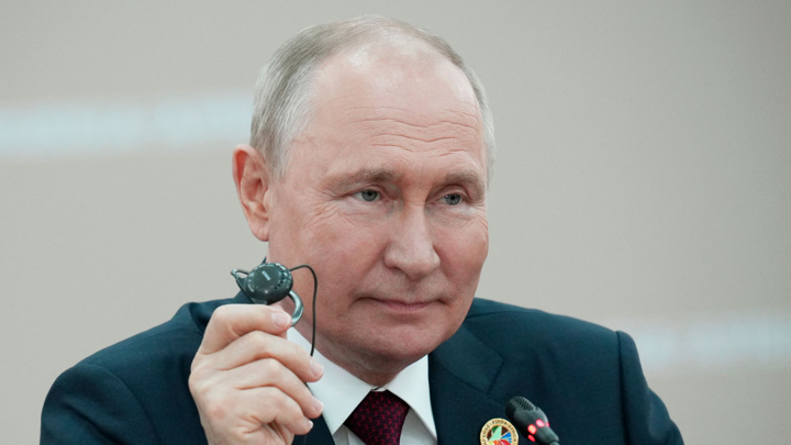 Путин дал ряд поручений по итогам дальневосточного совещания